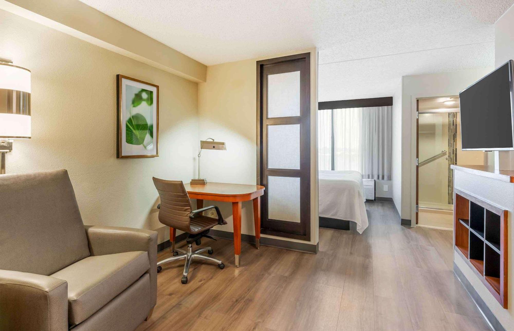 Extended Stay America Premier Suites - Cleveland - Independence Bagian luar foto