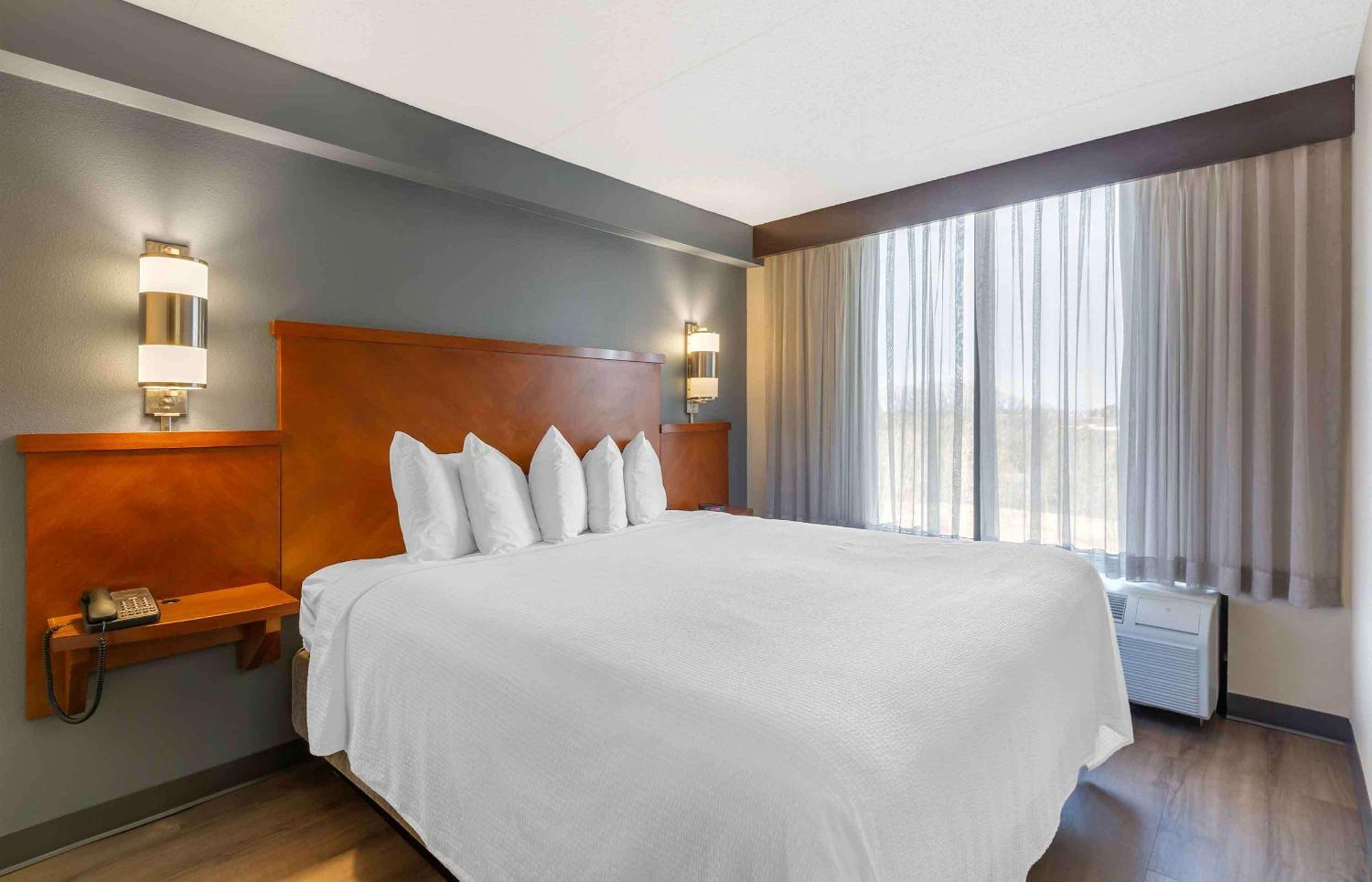 Extended Stay America Premier Suites - Cleveland - Independence Bagian luar foto